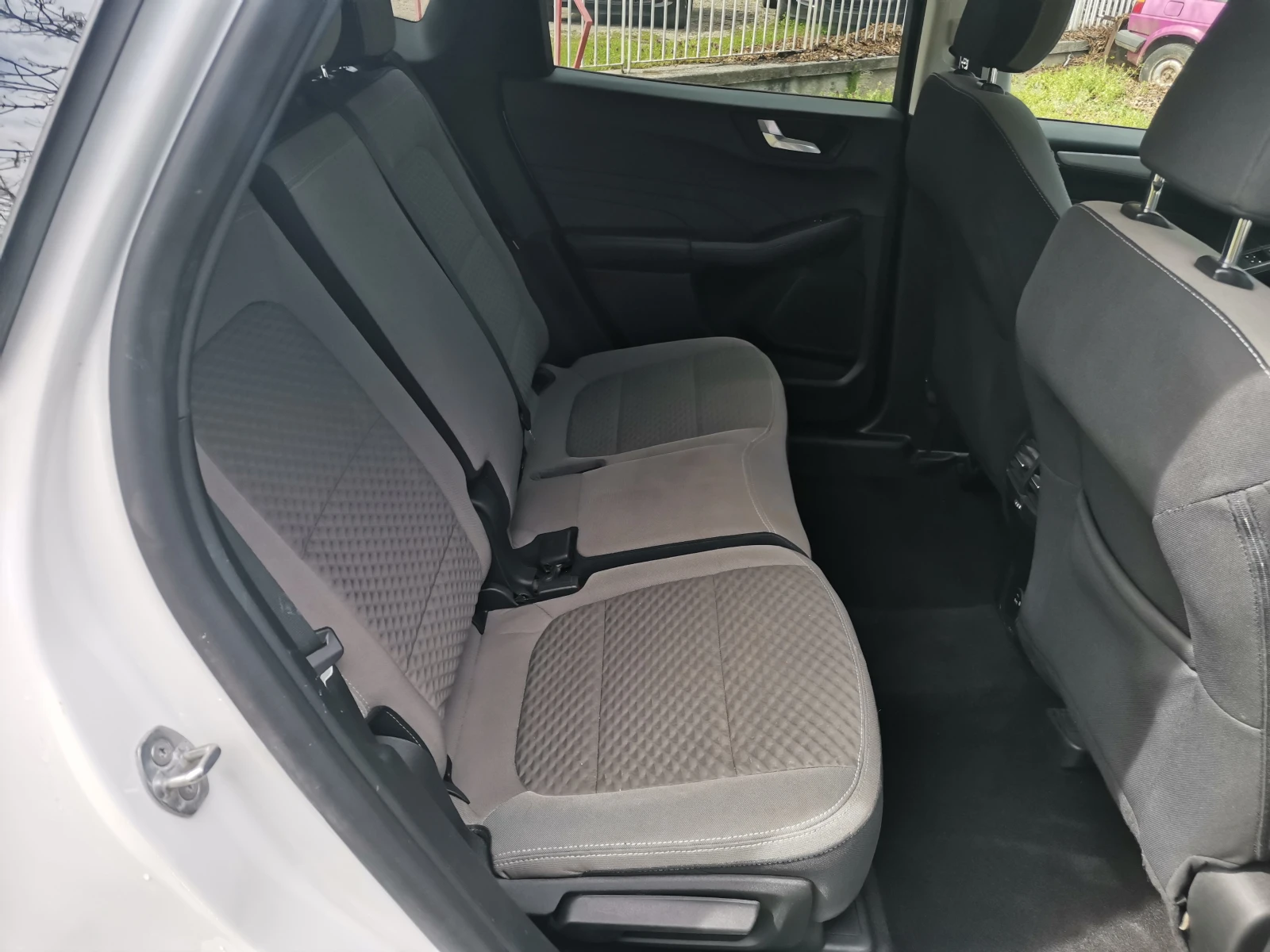 Ford Kuga 2.5  FHEV , снимка 7 - Автомобили и джипове - 54124347