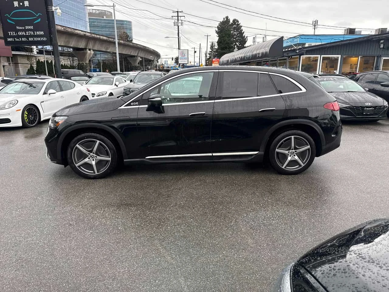 Mercedes-Benz EQE * 500 4MATIC SUV * 2 КЛЮЧА* PANO* KEYLESS* ПОДГРЕВ, снимка 2 - Автомобили и джипове - 54316063