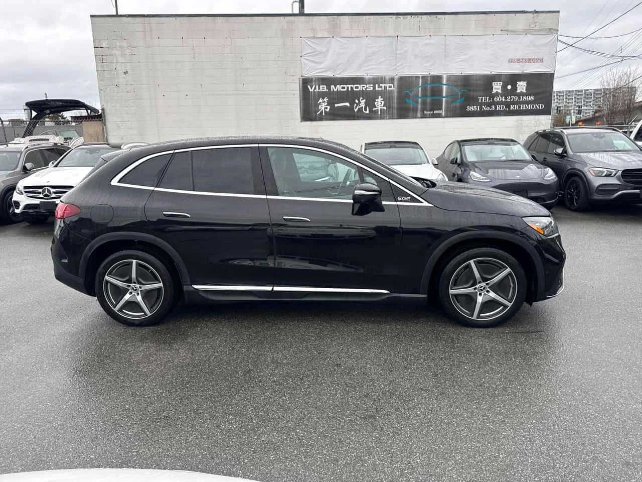 Mercedes-Benz EQE * 500 4MATIC SUV * 2 КЛЮЧА* PANO* KEYLESS* ПОДГРЕВ, снимка 3 - Автомобили и джипове - 54316063