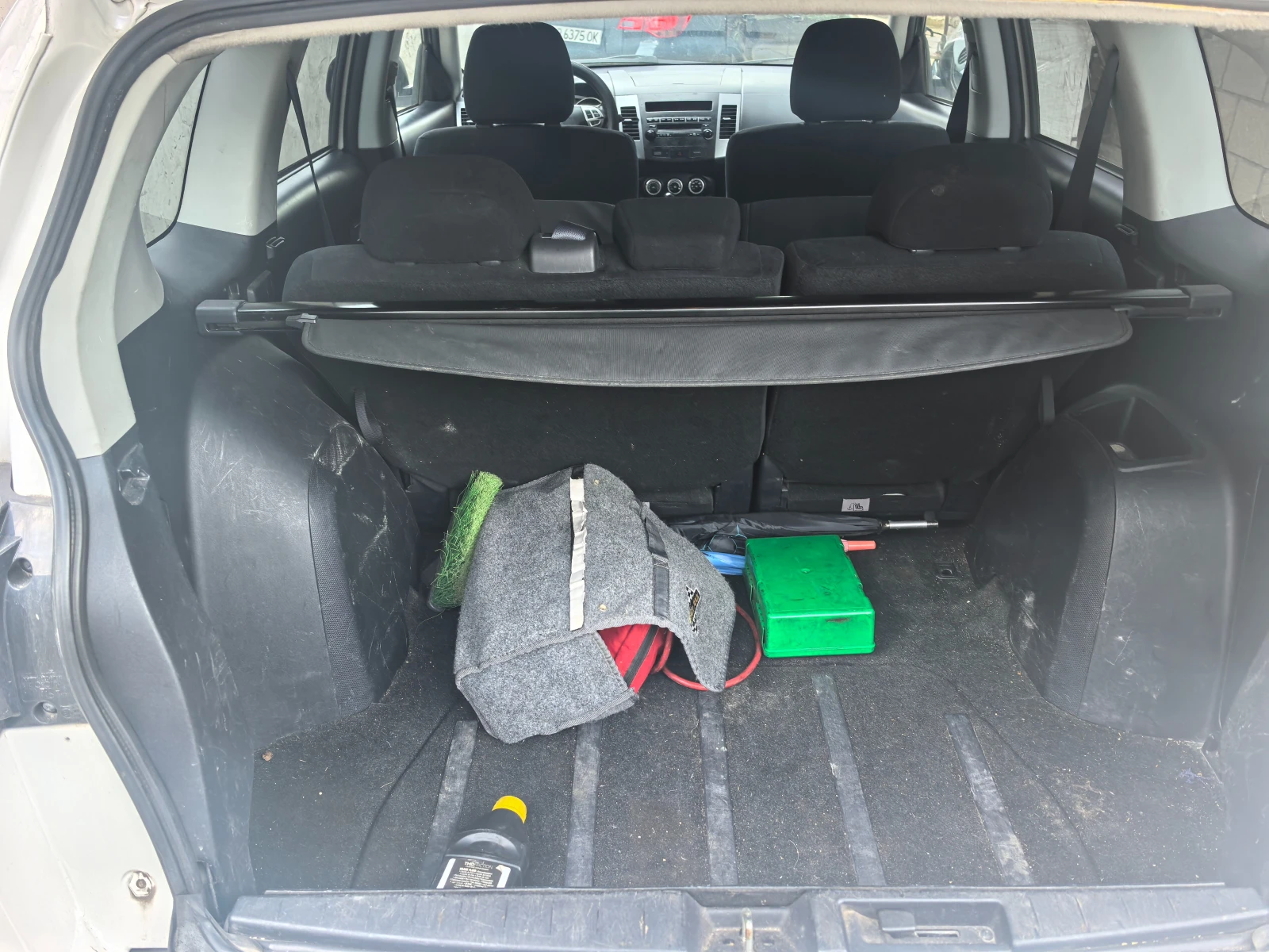 Mitsubishi Outlander 2.00 TDI, снимка 5 - Автомобили и джипове - 54357975