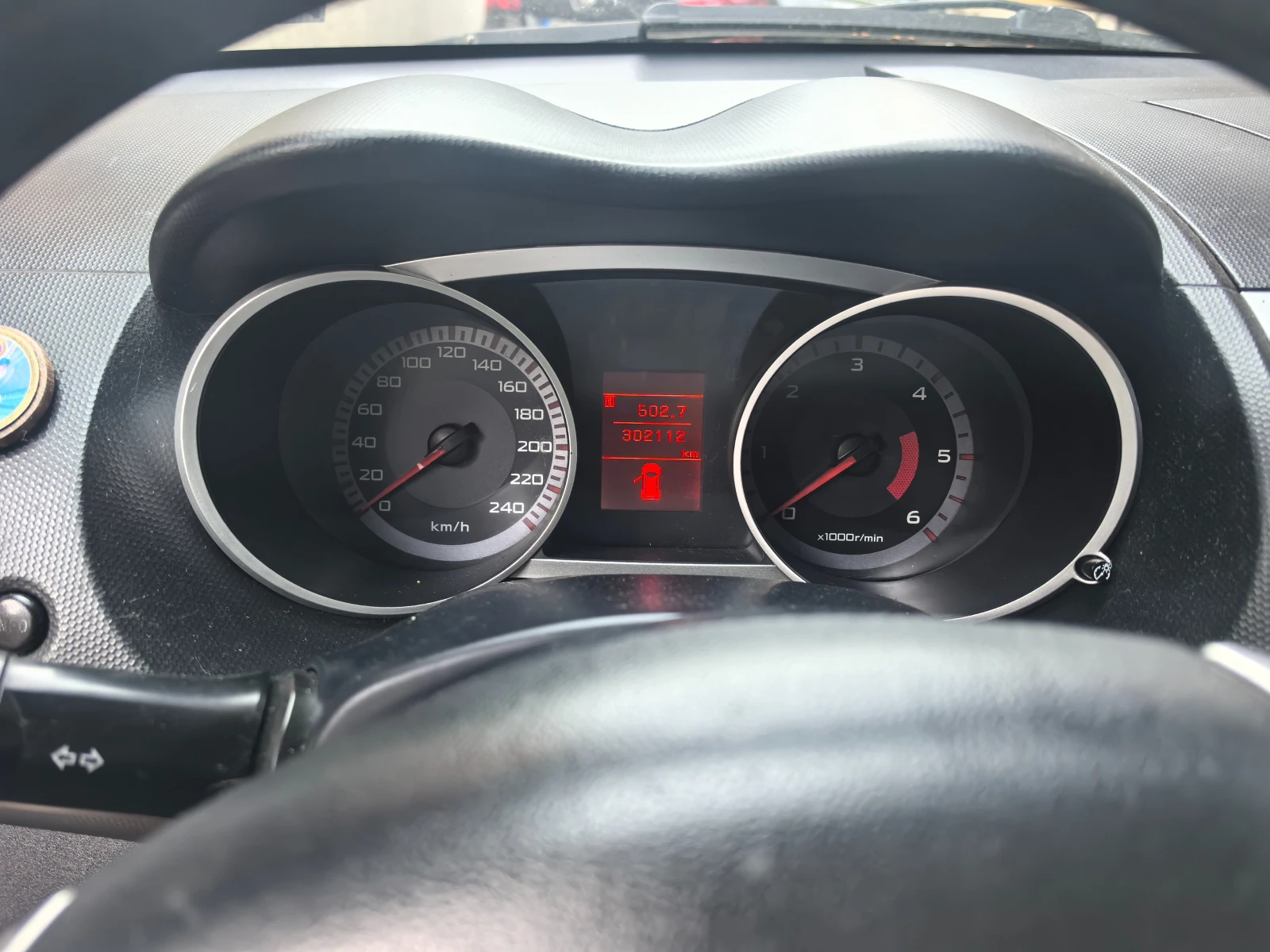 Mitsubishi Outlander 2.00 TDI, снимка 7 - Автомобили и джипове - 54357975