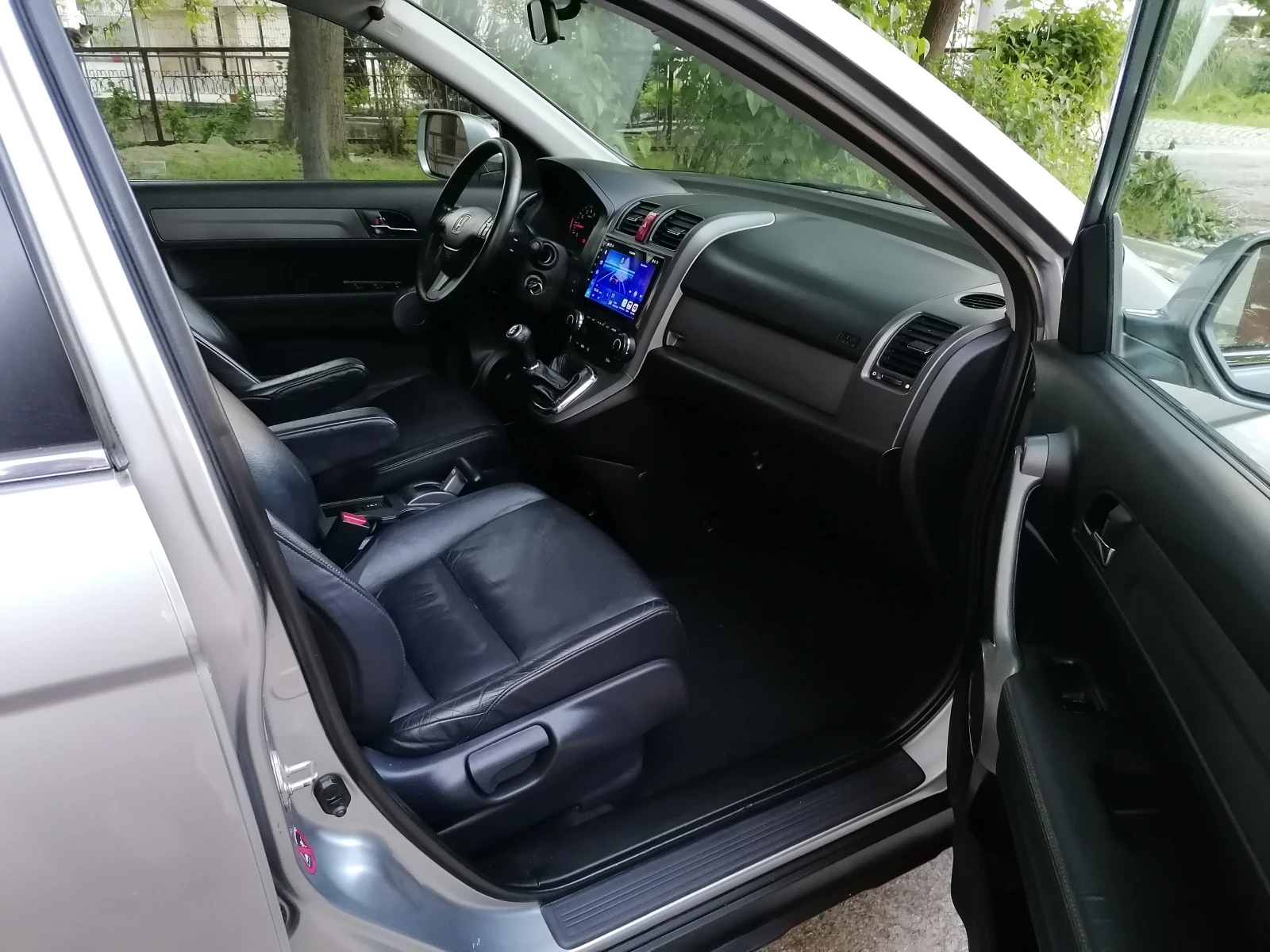 Honda Cr-v 2.0 Панорама Камера Навигация Кожа Executive, снимка 8 - Автомобили и джипове - 54698242