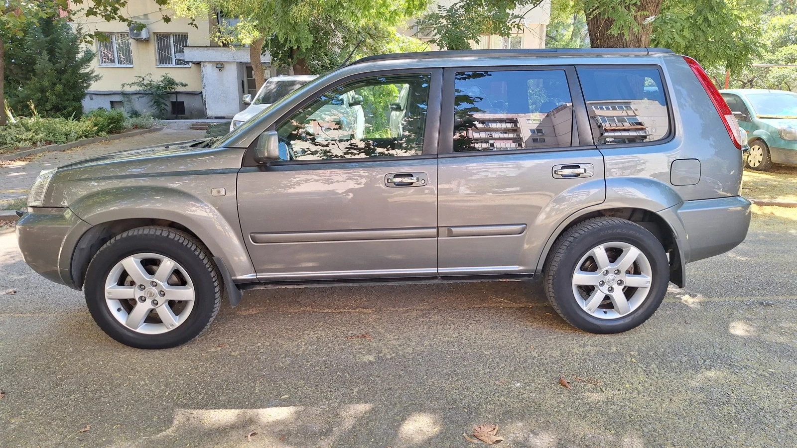 Nissan X-trail 2.2dci , снимка 3 - Автомобили и джипове - 55680732