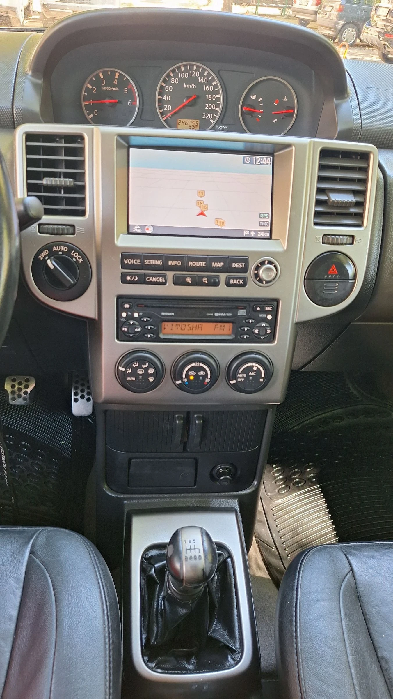 Nissan X-trail 2.2dci , снимка 14 - Автомобили и джипове - 55680732