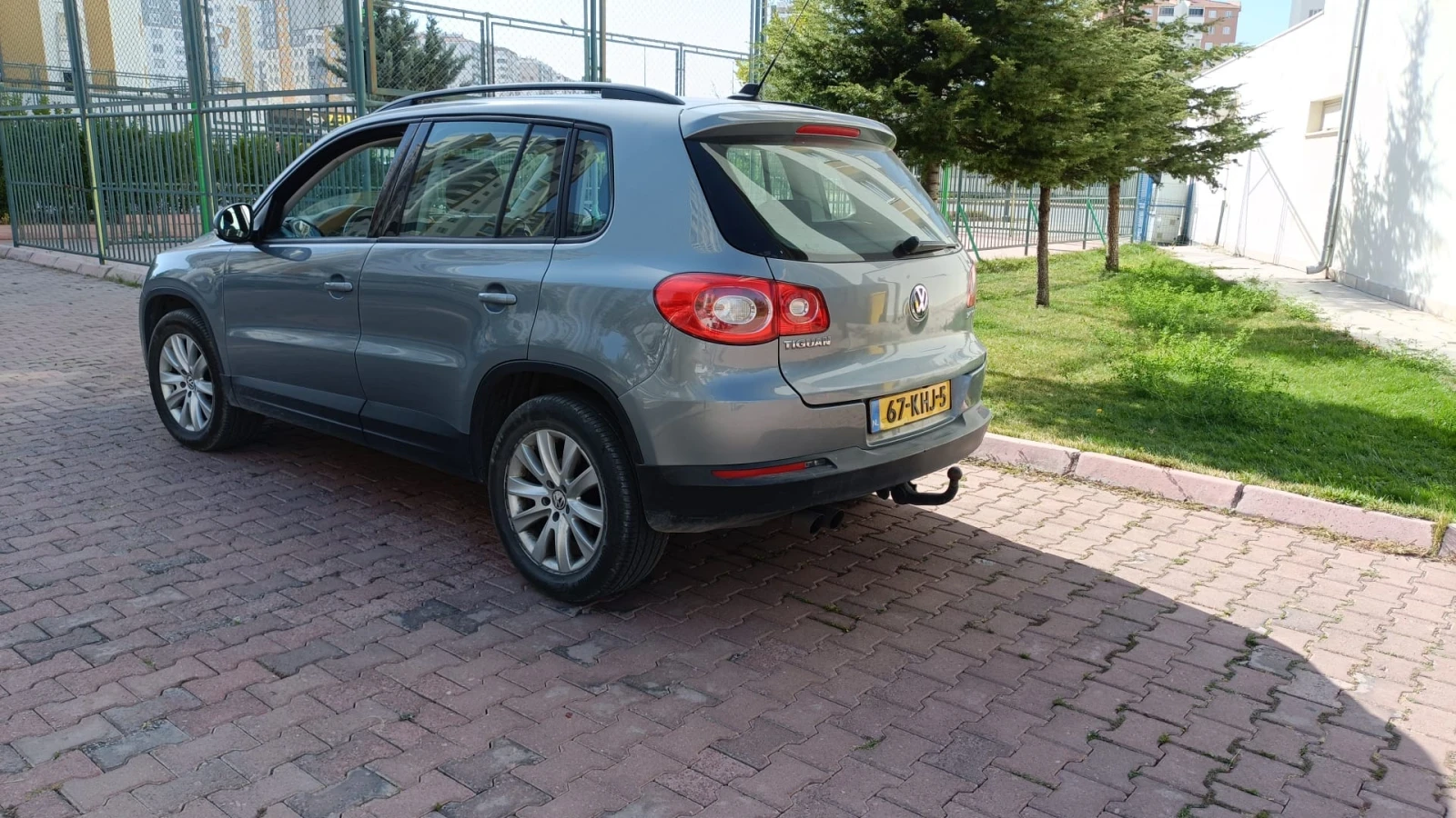 VW Tiguan 2, 0tdi DSG 4motion Перфектен , снимка 8 - Автомобили и джипове - 56197818