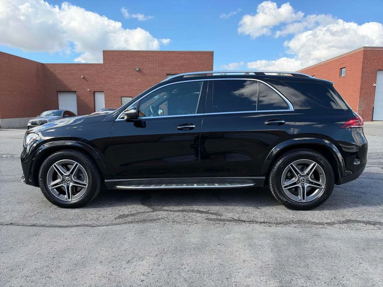 Mercedes-Benz GLE 450 * CARFAX * ОПЦИЯ ЗА ФИНАНСИРАНЕ, снимка 2 - Автомобили и джипове - 56208145
