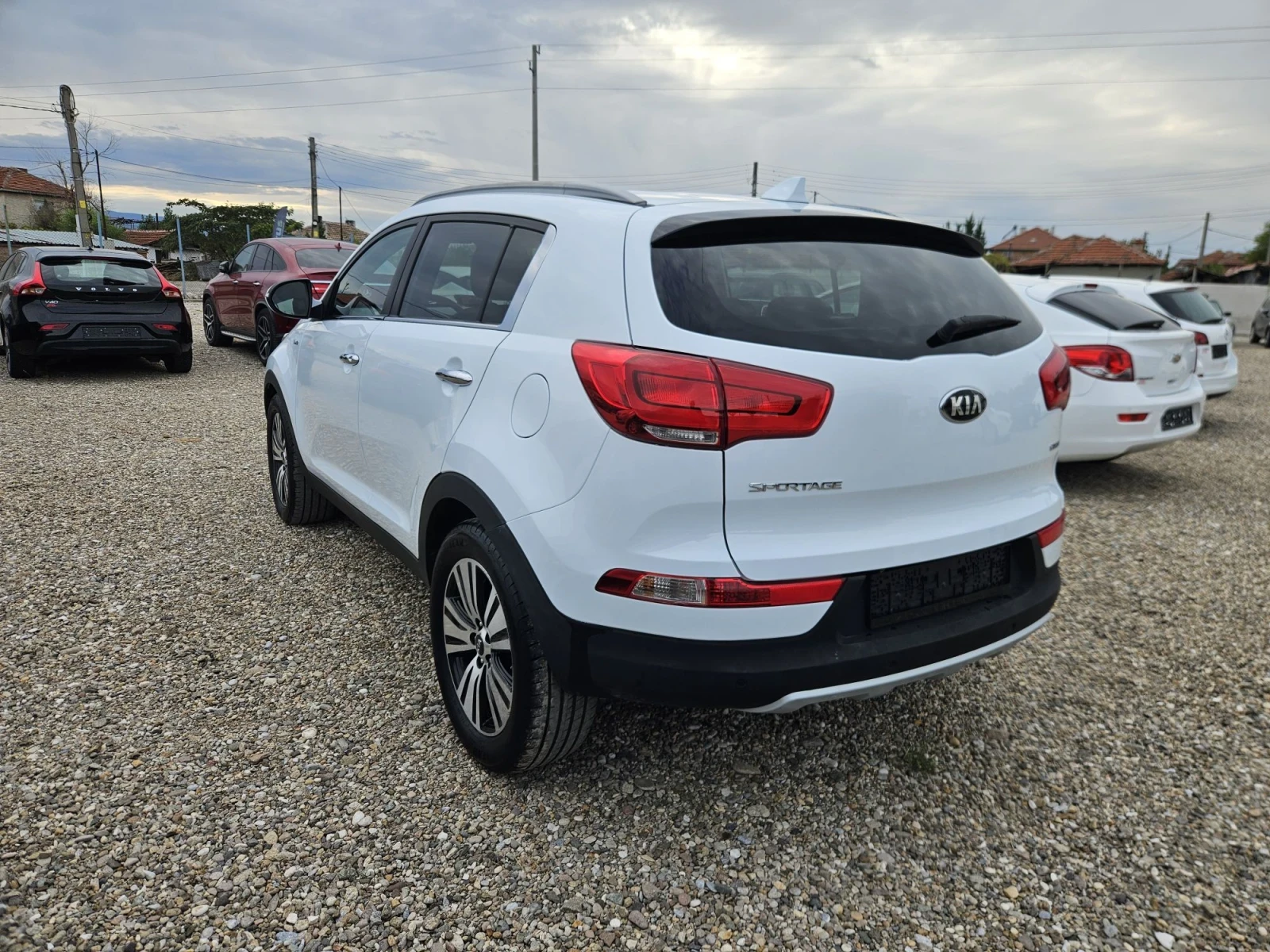 Kia Sportage 2.0-136ks-4x4, снимка 5 - Автомобили и джипове - 56243137