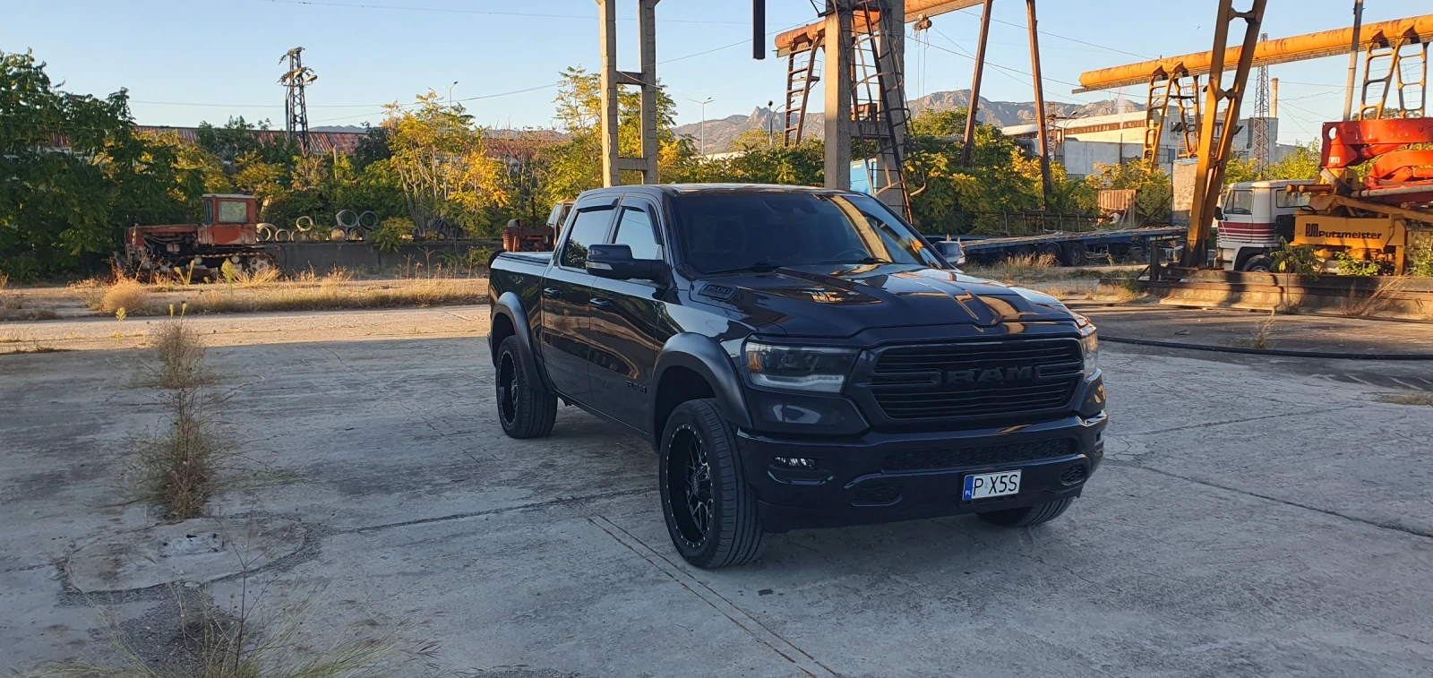 Dodge RAM 1500 5.7 sport