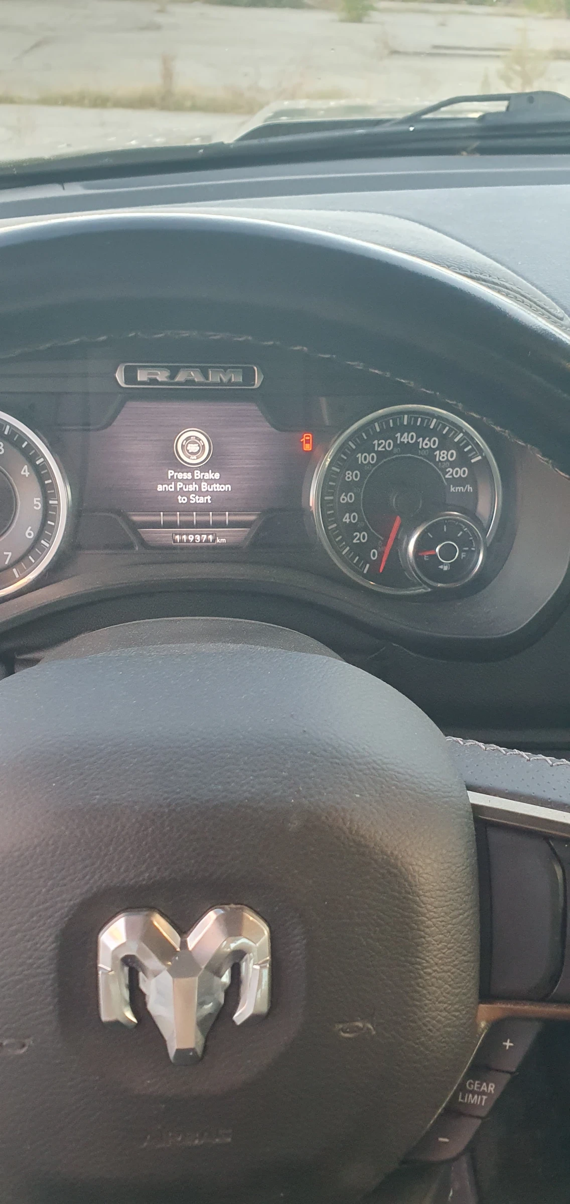 Dodge RAM 1500 5.7 sport, снимка 12 - Автомобили и джипове - 56339582