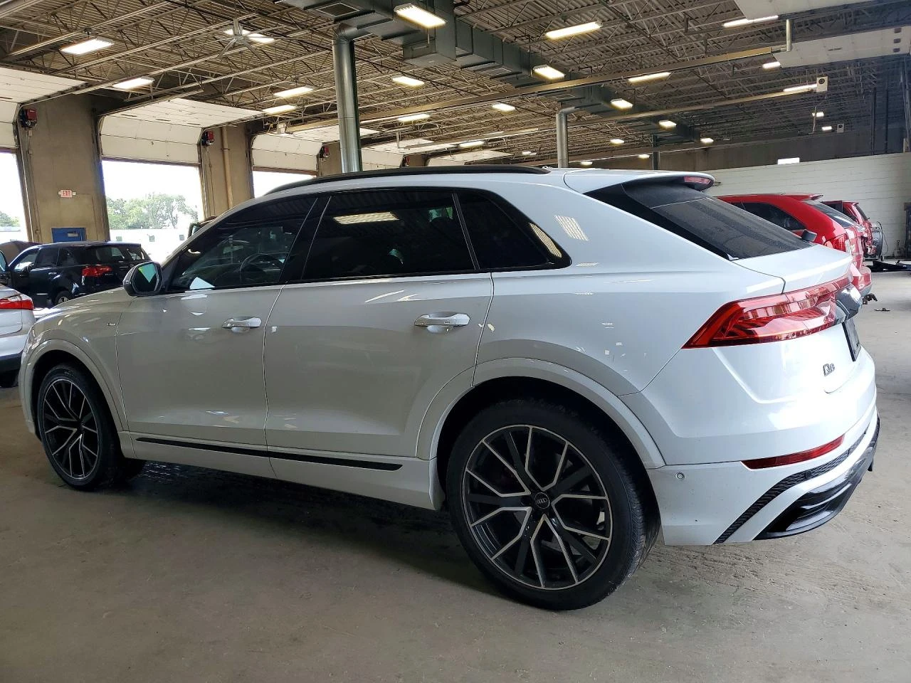 Audi Q8 3.0l Prestige S-Line, снимка 2 - Автомобили и джипове - 56348787