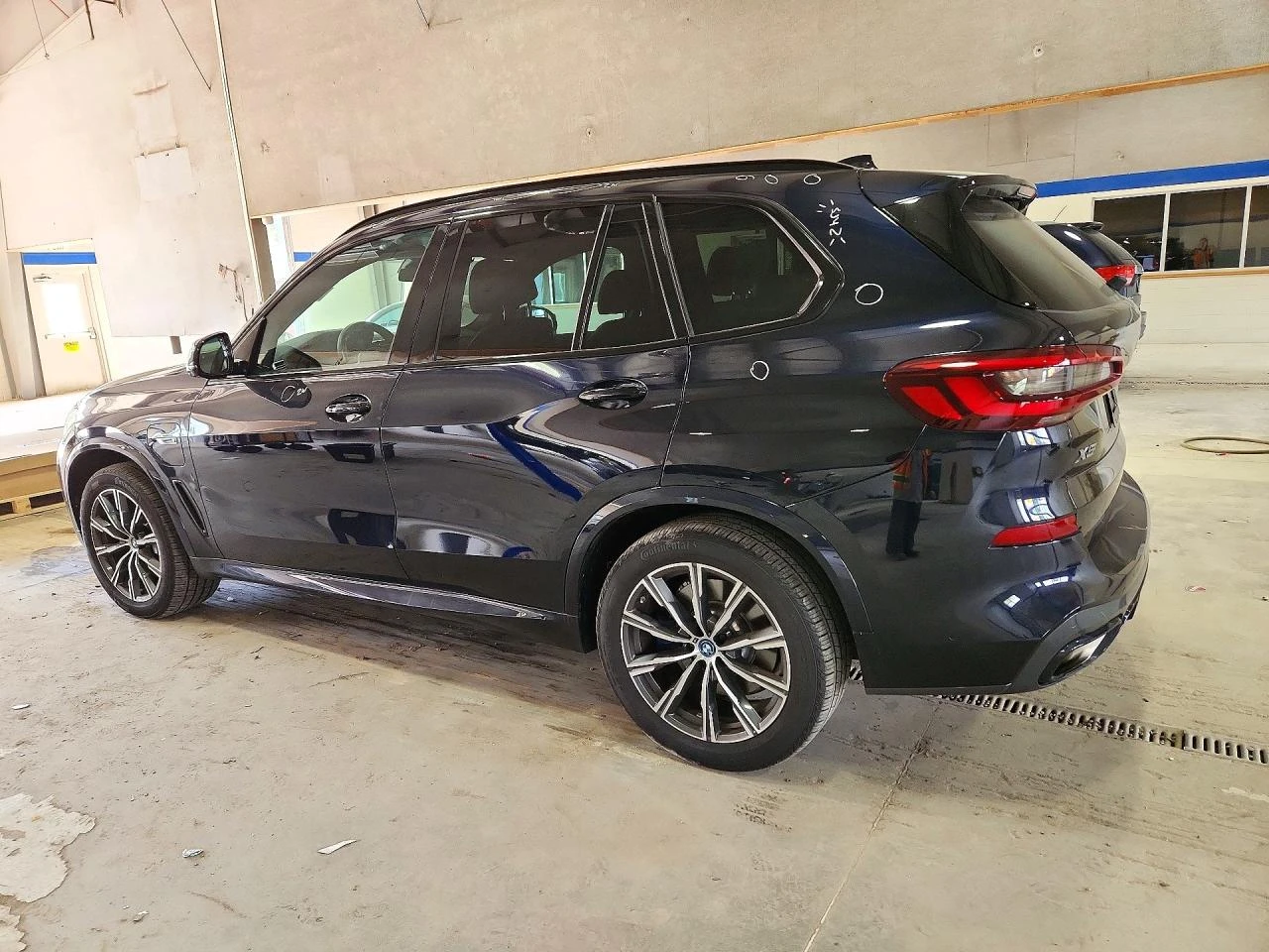 BMW X5 3.0l xDrive45E, снимка 2 - Автомобили и джипове - 56664120