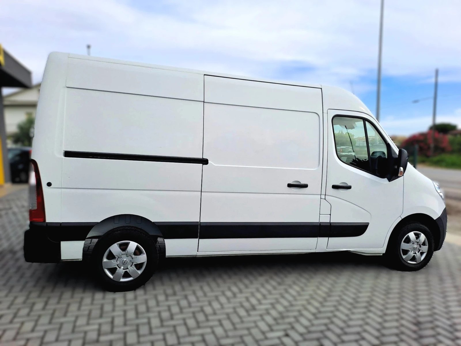 Opel Movano Movano 35 2.3 CDTI 170CV L2 H2 AVTOMAT - изображение 4