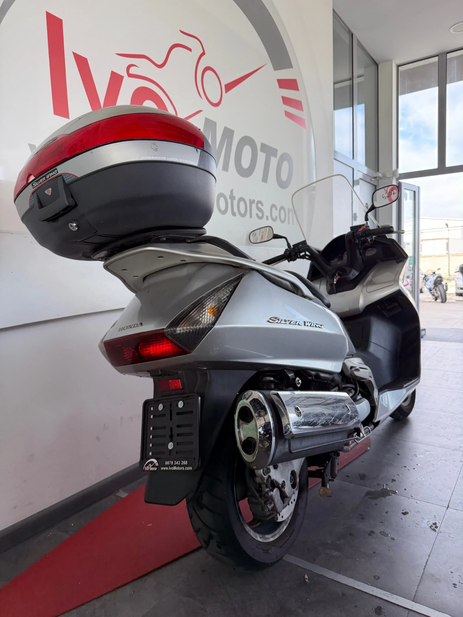 Honda Silver Wing 600, снимка 4 - Мотоциклети и мототехника - 54192557