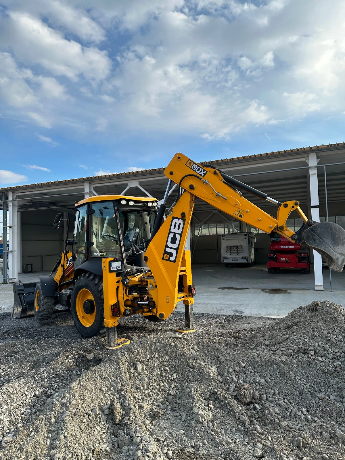 Багер JCB 3CX, снимка 4 - Индустриална техника - 54969887