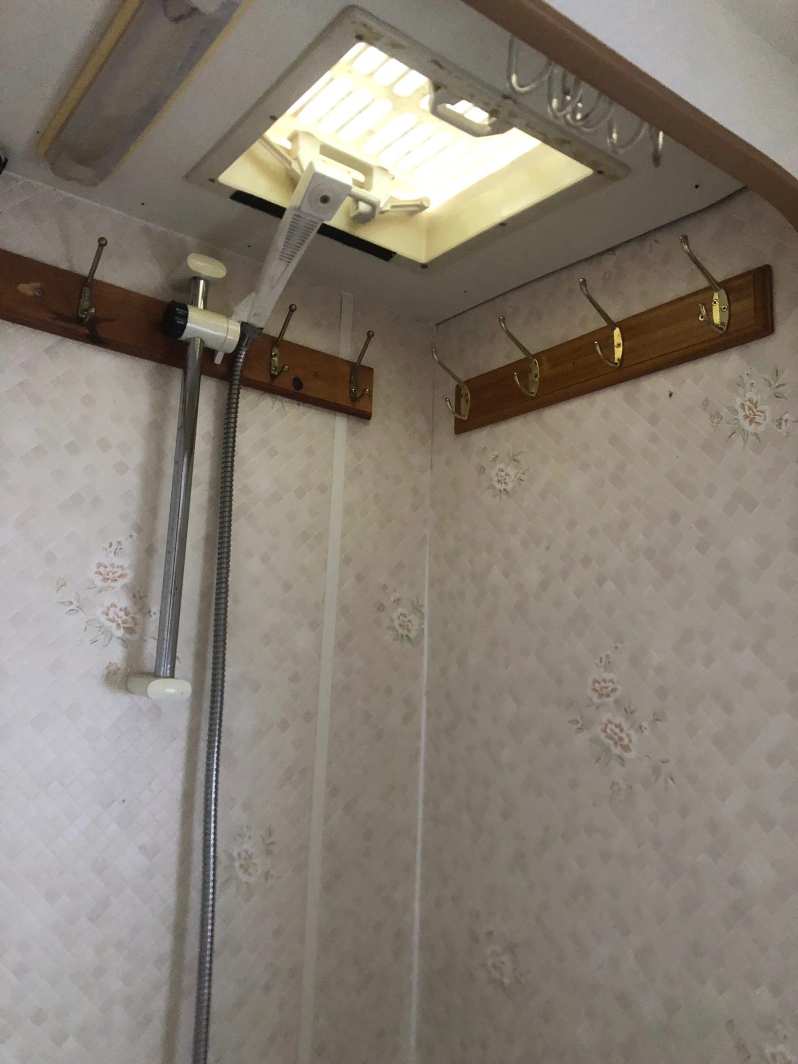  Fleetwood | Mobile.bg   12