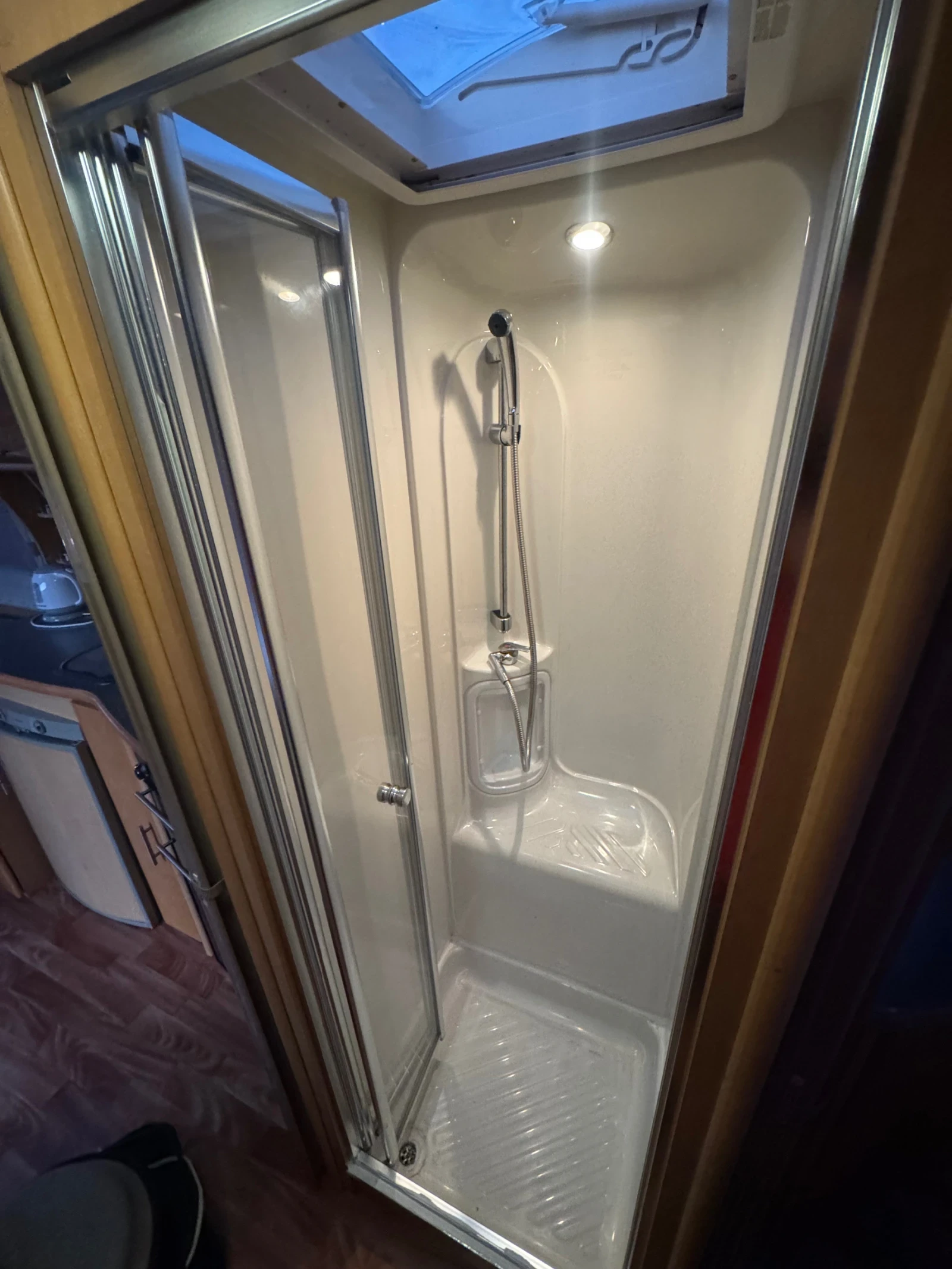  Eldis CRUSADER *  *  | Mobile.bg   10