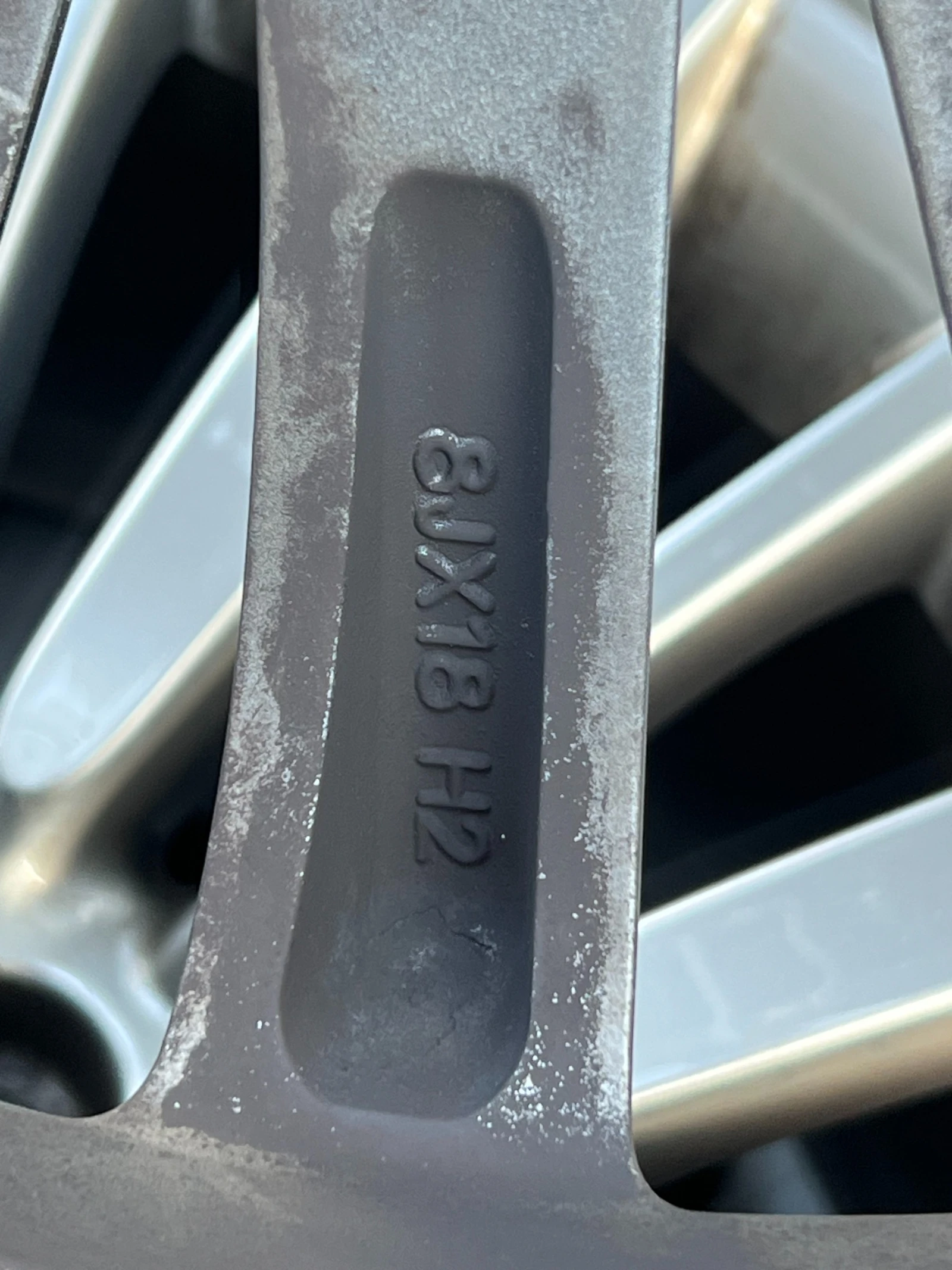 Гуми с джанти Nokian 225/50R18, снимка 5 - Гуми и джанти - 54233910