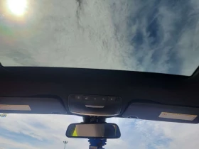 Mercedes-Benz C 300 * CARFAX * ШИБИДАХ * ПОДГРЕВИ * , снимка 12