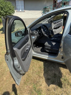Ford Focus Ghia | Mobile.bg    8