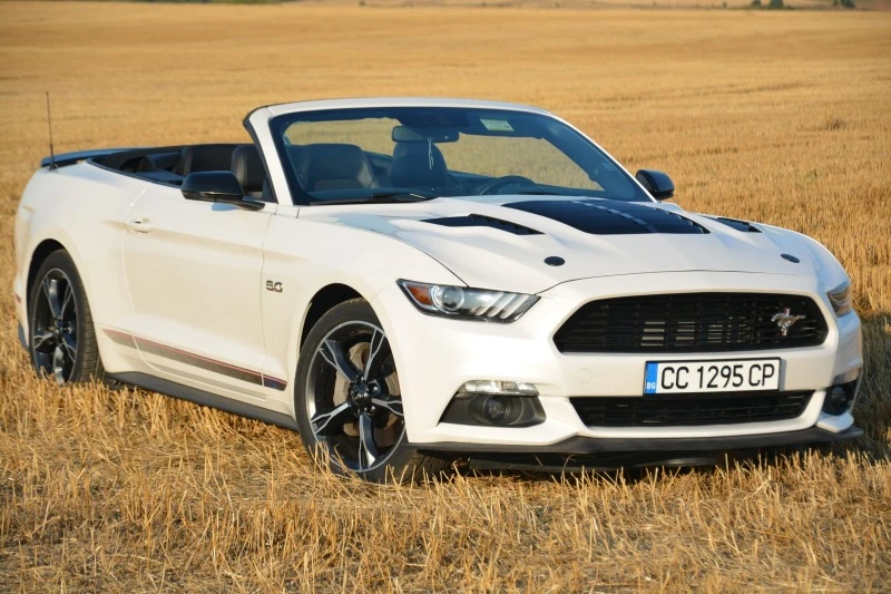 Ford Mustang Калифорния Специал, снимка 2 - Автомобили и джипове - 47563261