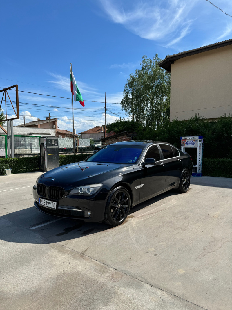 BMW 730, снимка 2 - Автомобили и джипове - 45700275