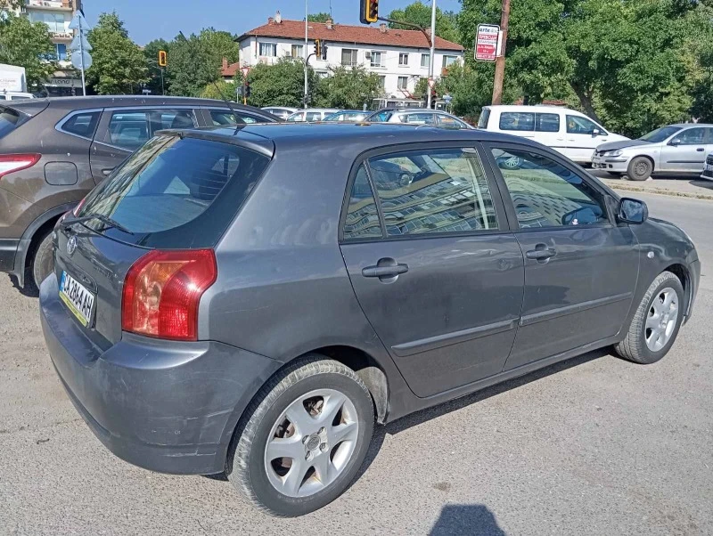 Toyota Corolla 1.6 vvti, снимка 4 - Автомобили и джипове - 46570997