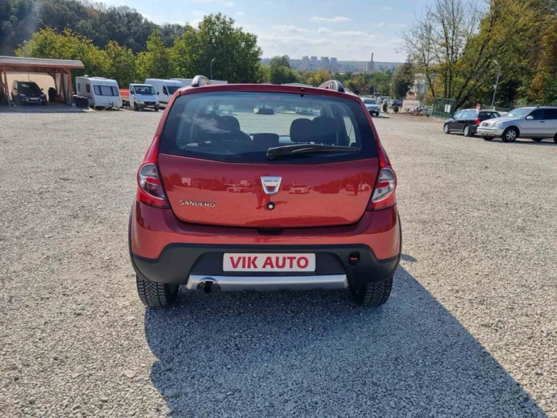 Dacia Sandero 1.6 STEPWAY, снимка 5 - Автомобили и джипове - 47605577