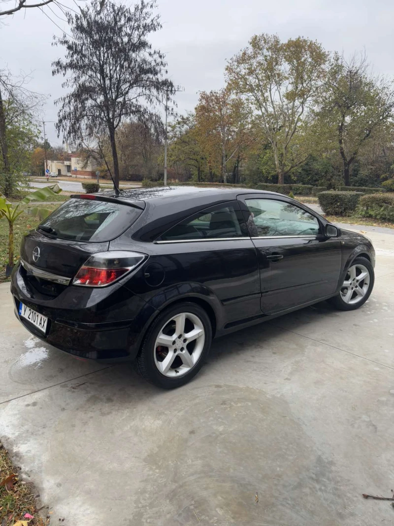 Opel Astra GTC 1.6 Газов инжекцион, снимка 1 - Автомобили и джипове - 47945246