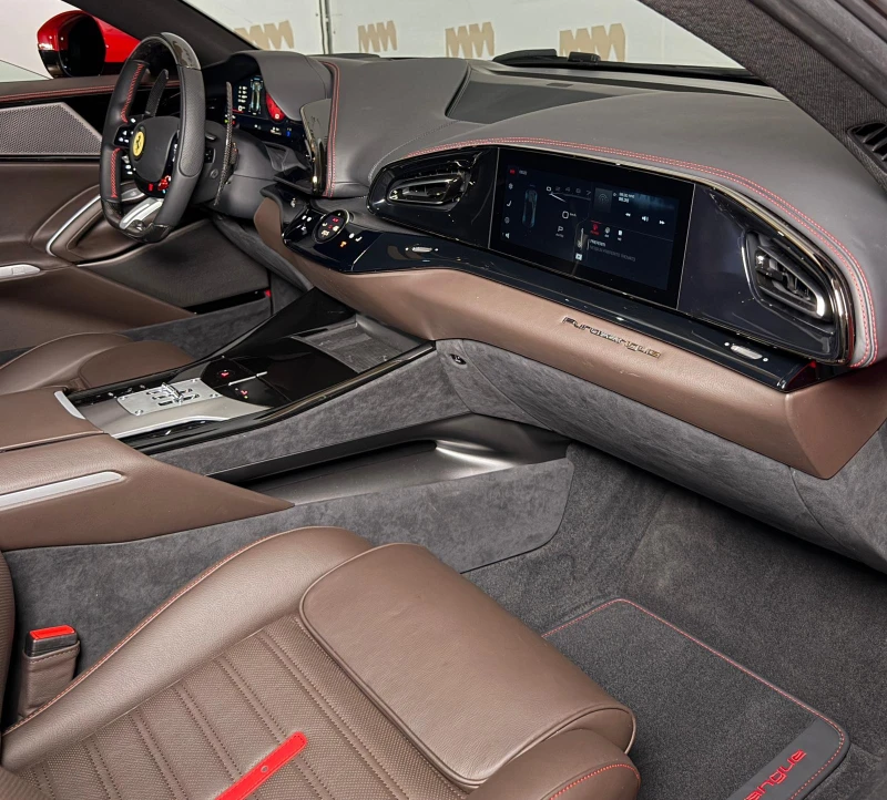 Ferrari Purosangue V12* Carbon* Display* Ventilation, снимка 11 - Автомобили и джипове - 52545848