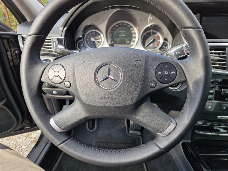 Mercedes-Benz E 350, снимка 7 - Автомобили и джипове - 53100218