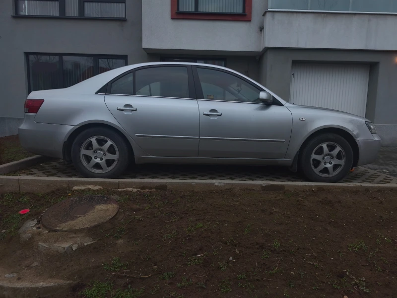Hyundai Sonata, снимка 2 - Автомобили и джипове - 53118798