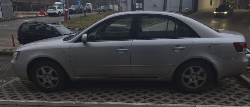 Hyundai Sonata, снимка 3 - Автомобили и джипове - 53118798