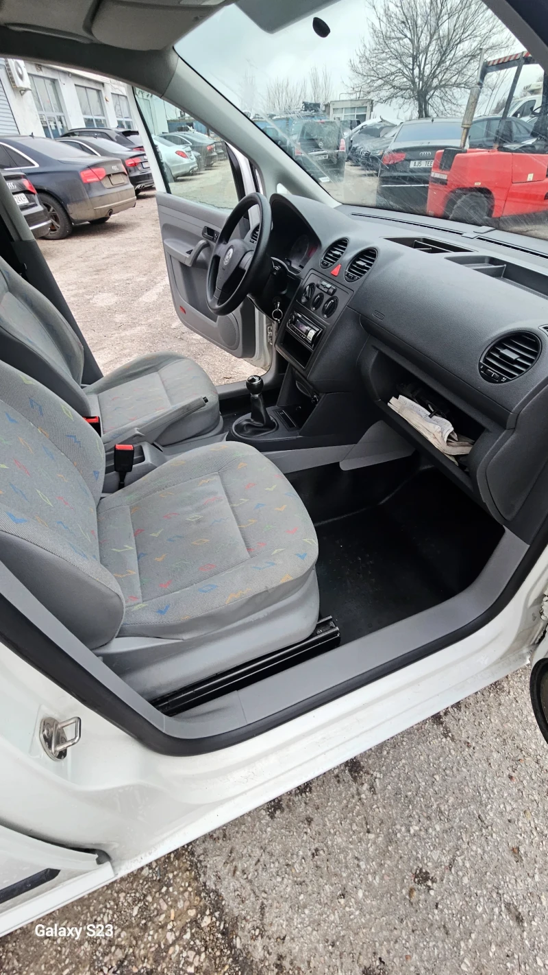 VW Caddy 1.9 Tdi KLIMA MAXI, снимка 11 - Автомобили и джипове - 53300468