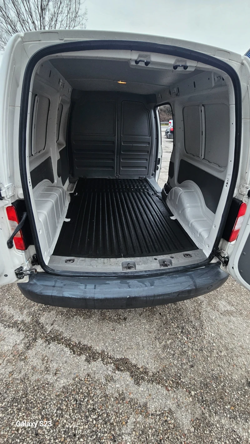 VW Caddy 1.9 Tdi KLIMA MAXI, снимка 14 - Автомобили и джипове - 53300468