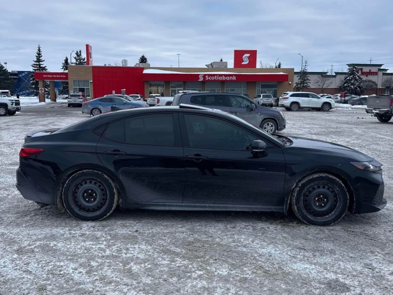 Toyota Camry * SE Upgrade CVT AWD * CARFAX * БЕЗ ПЪРВОНАЧАЛНА В, снимка 3 - Автомобили и джипове - 53317052