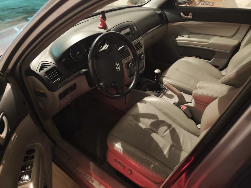 Hyundai Sonata, снимка 6 - Автомобили и джипове - 53540407