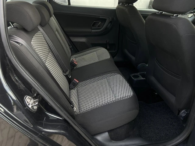 Skoda Fabia 1.4i-БЕНЗИН-85кс-2010г-FACELIFT-EURO5 | Mobile.bg — изображение 12