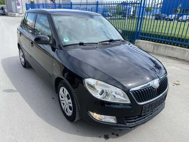 Skoda Fabia 1.4i-БЕНЗИН-85кс-2010г-FACELIFT-EURO5 - изображение 7