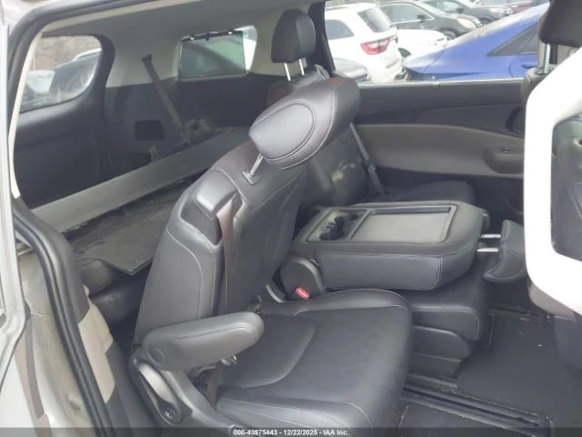 Kia Carnival MPV HYBRID EX - изображение 10