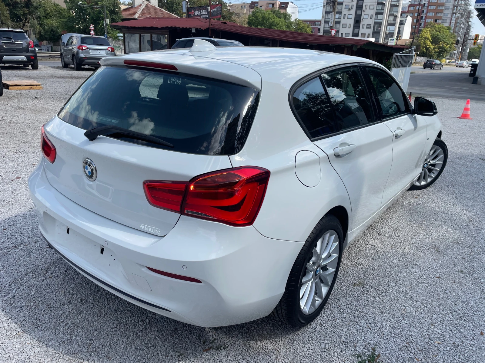 BMW 116 D/120хил.км!!! - изображение 5