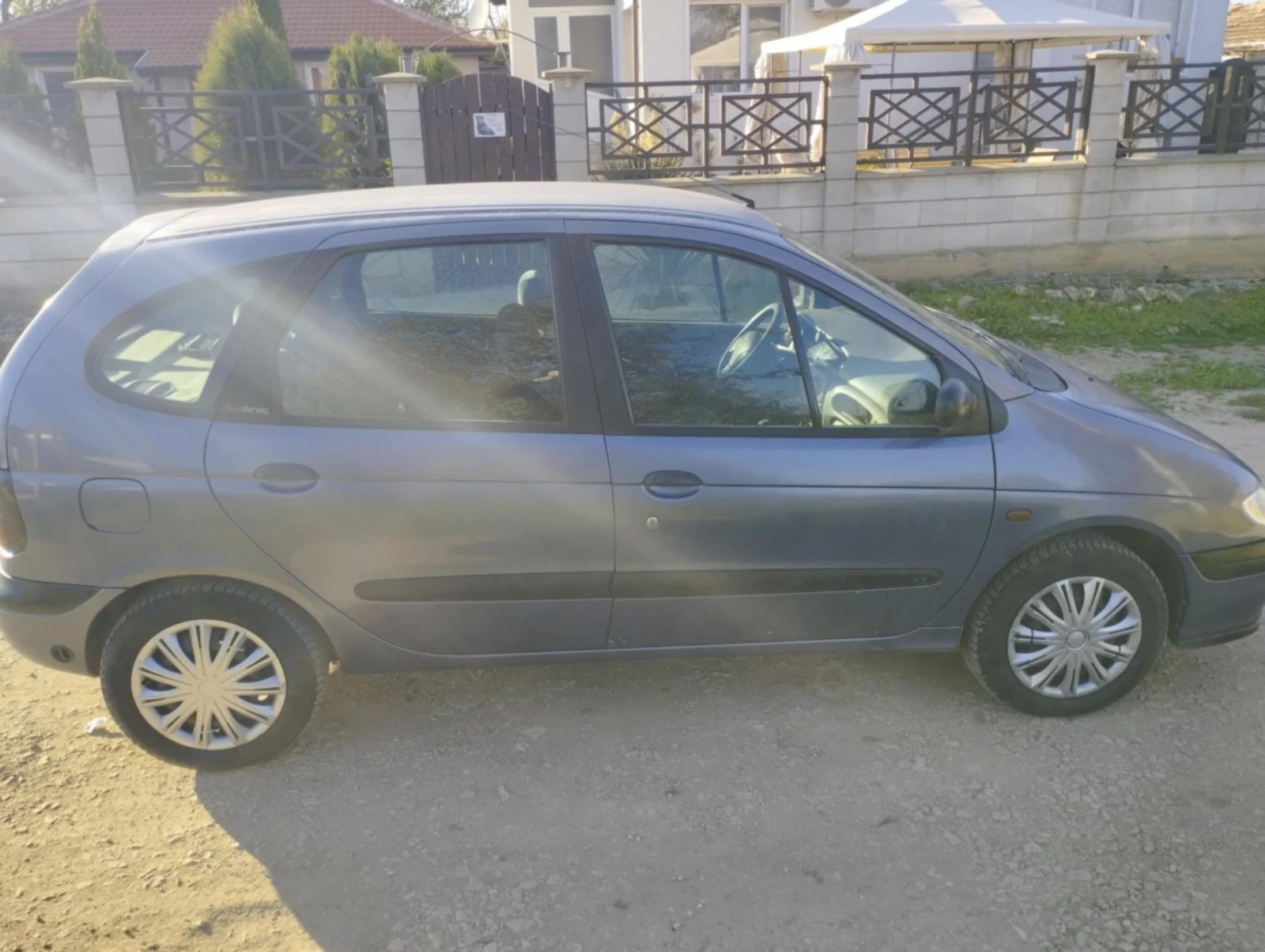 Renault Scenic  - изображение 2