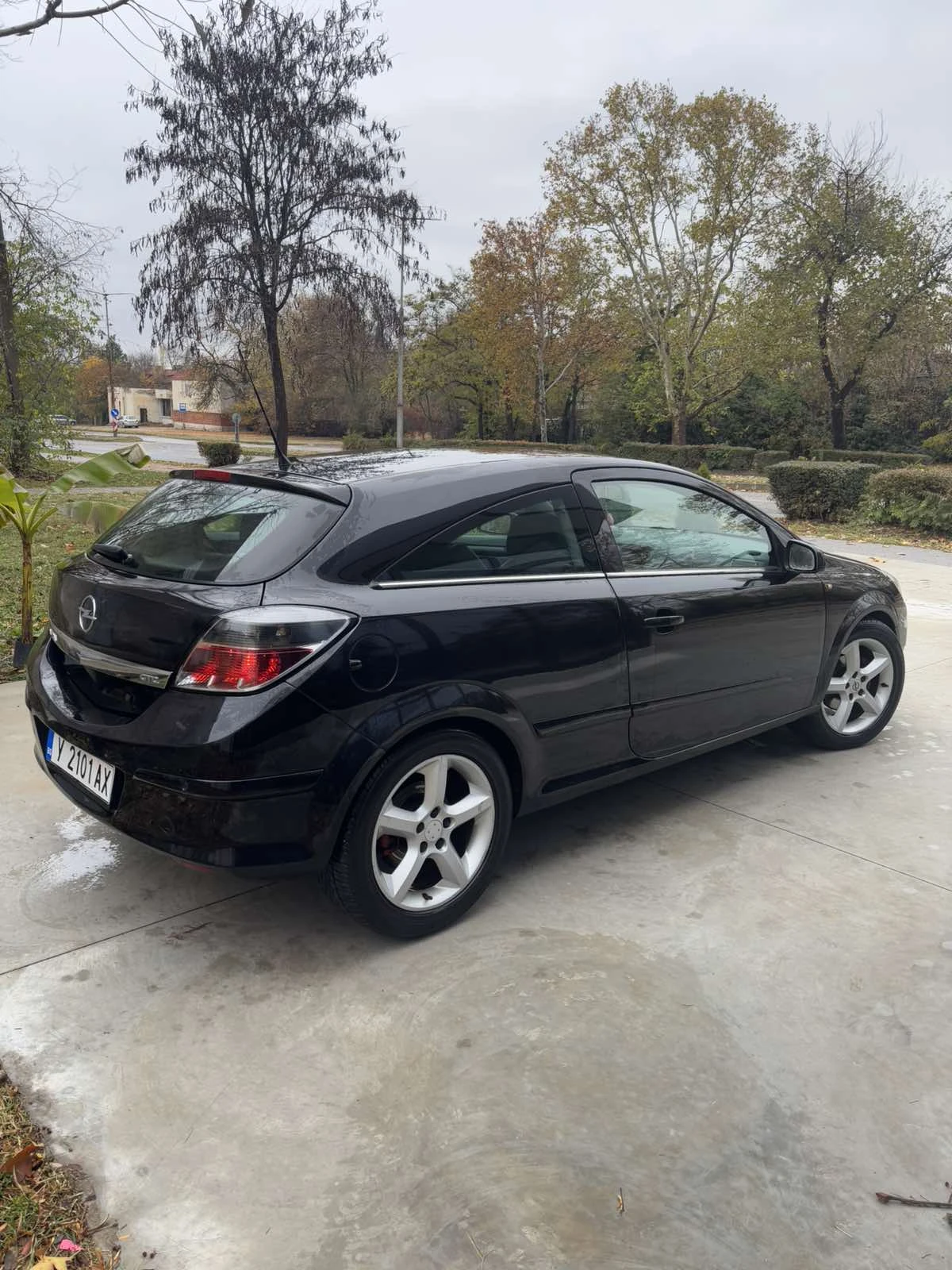 Opel Astra GTC 1.6 Газов инжекцион | Mobile.bg — изображение 1