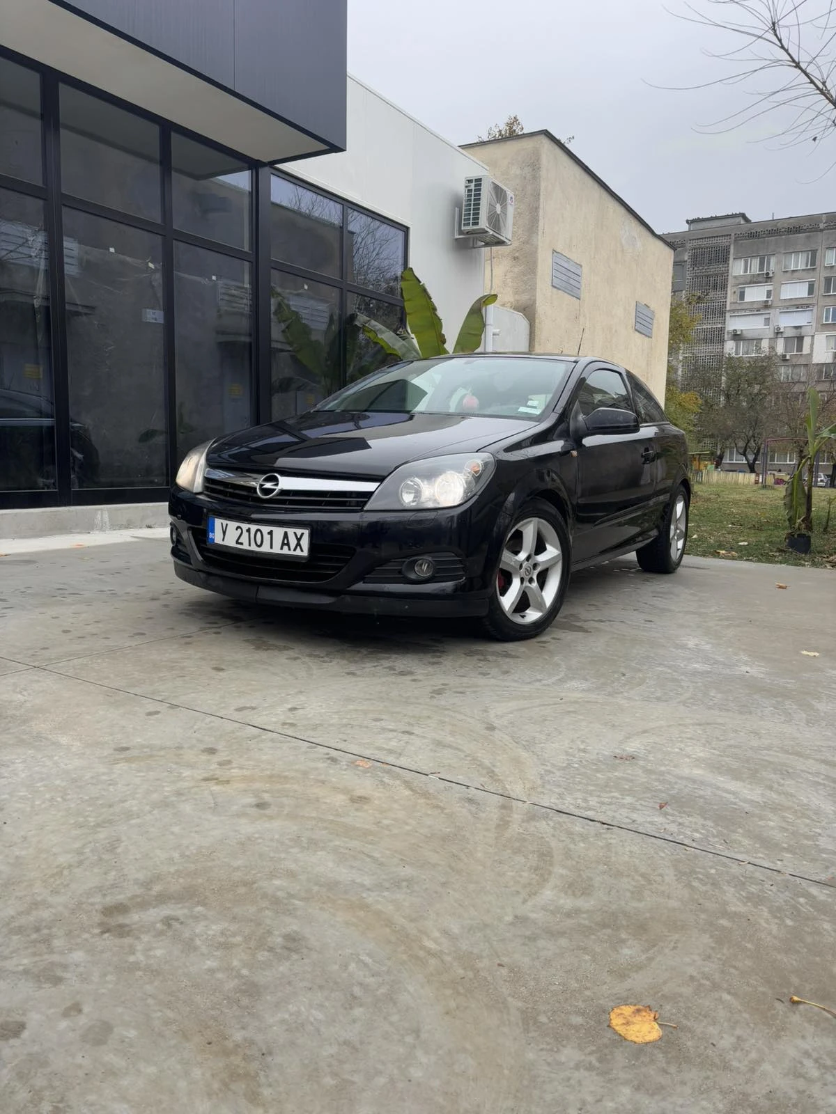 Opel Astra GTC 1.6 Газов инжекцион - изображение 10