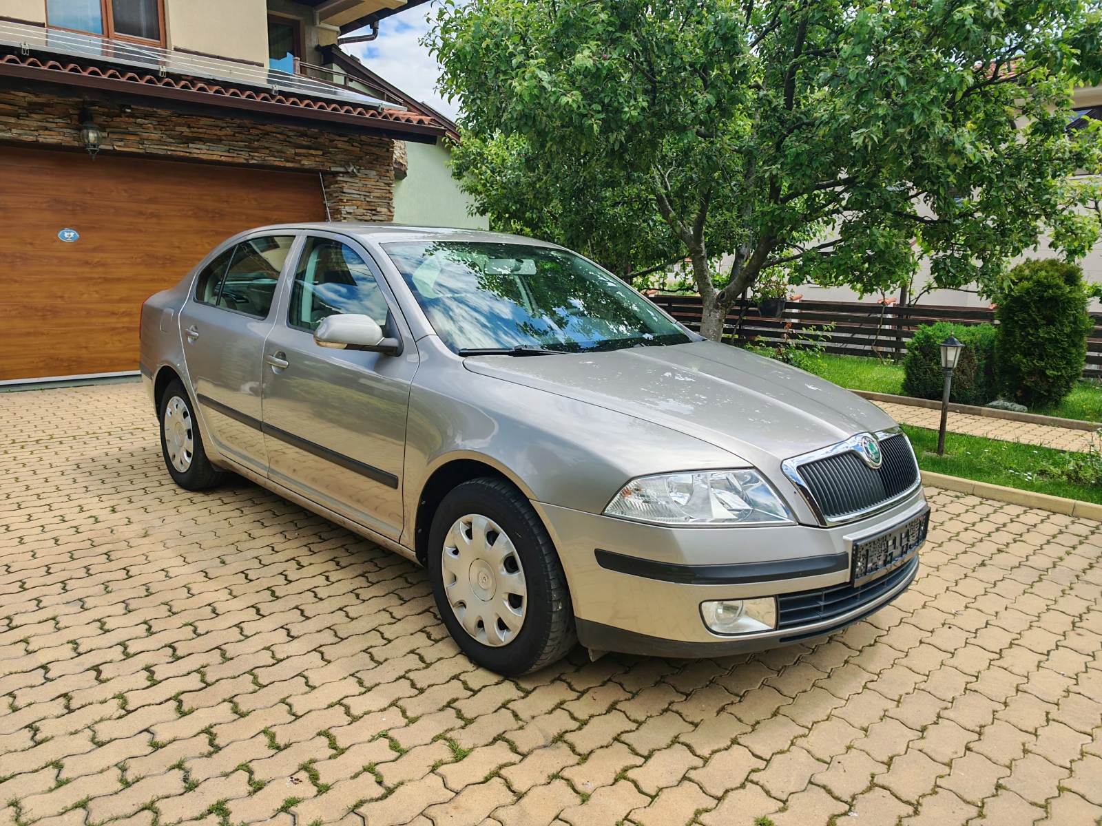 Skoda Octavia 1.6-102 к.с.-ГАЗ - изображение 3