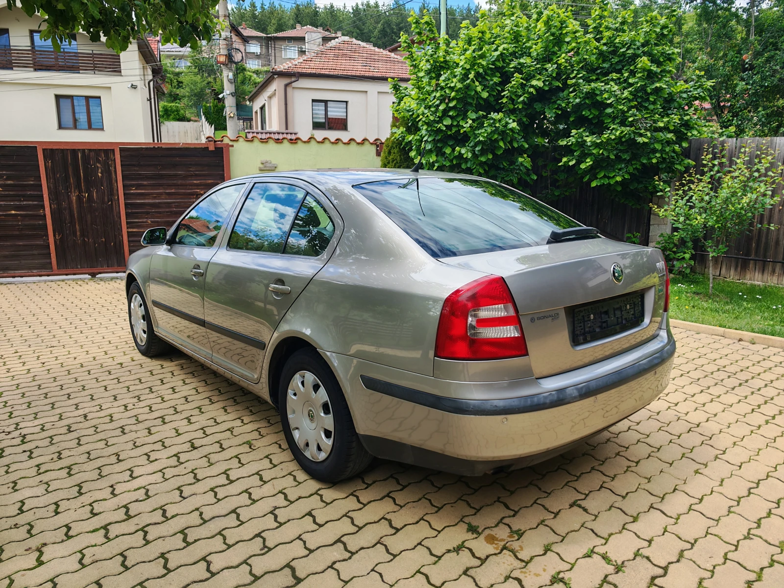 Skoda Octavia 1.6-102 к.с.-ГАЗ - изображение 6