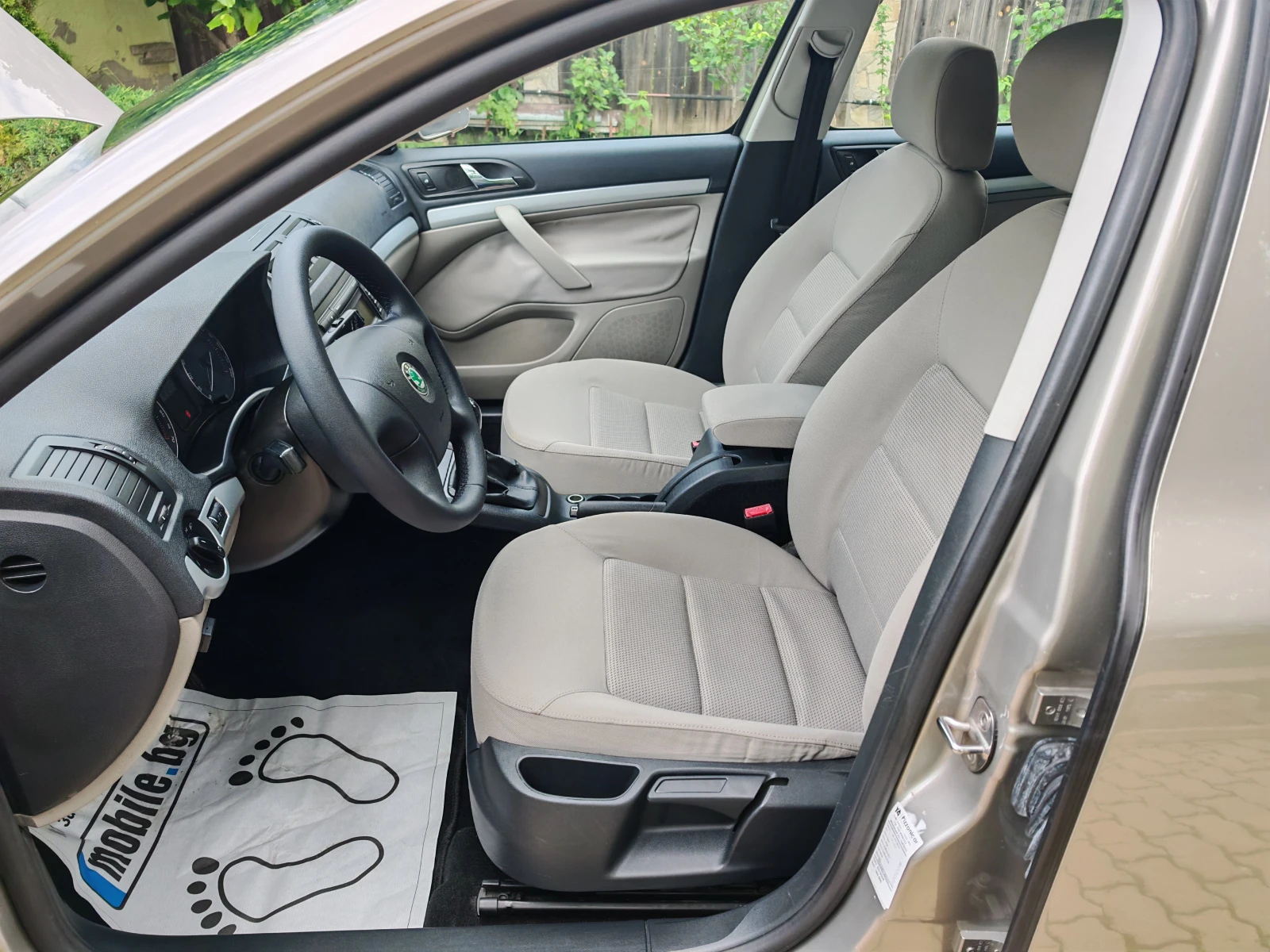 Skoda Octavia 1.6-102 к.с.-ГАЗ - изображение 8
