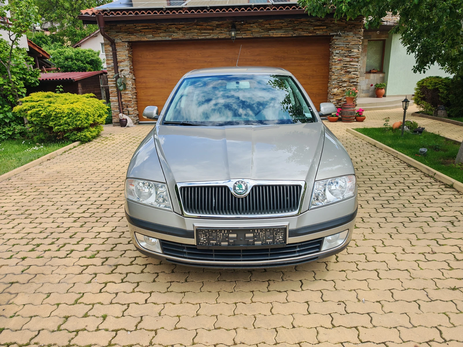 Skoda Octavia 1.6-102 к.с.-ГАЗ - изображение 2