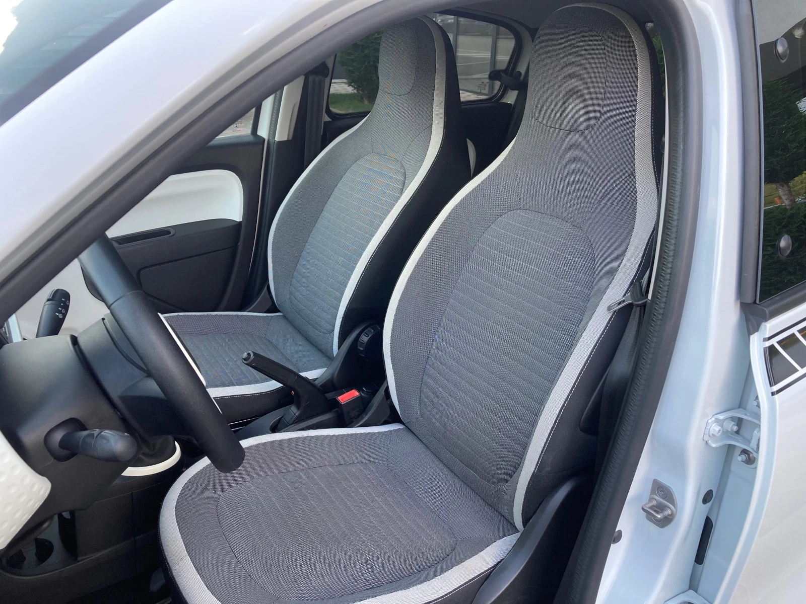 Renault Twingo LIMITED | Mobile.bg — изображение 12