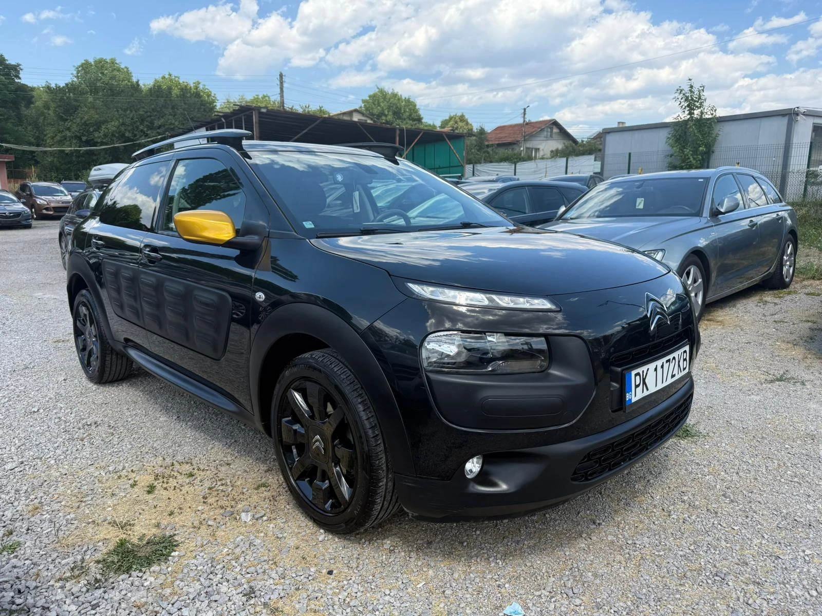 Citroen C4 Cactus 1.2turbo* 110ks* 125h.km*  - изображение 3