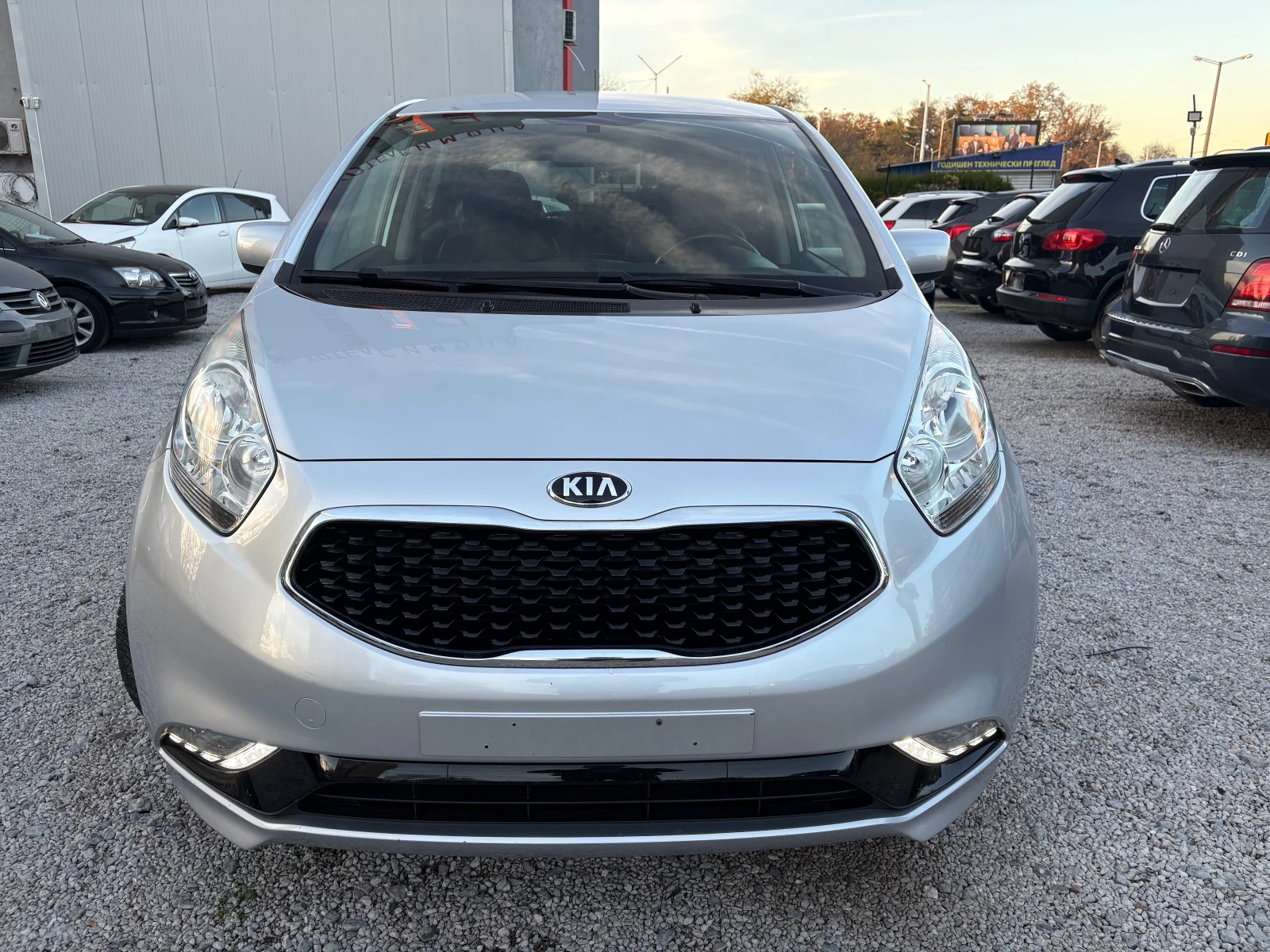 Kia Venga 1.4   | Mobile.bg   2